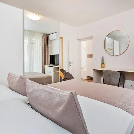 דירה Kate- New In Center Of Lapad *